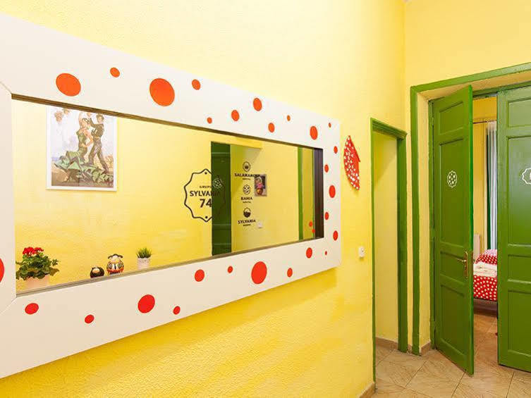 Hostal Bahia Madrid Kültér fotó